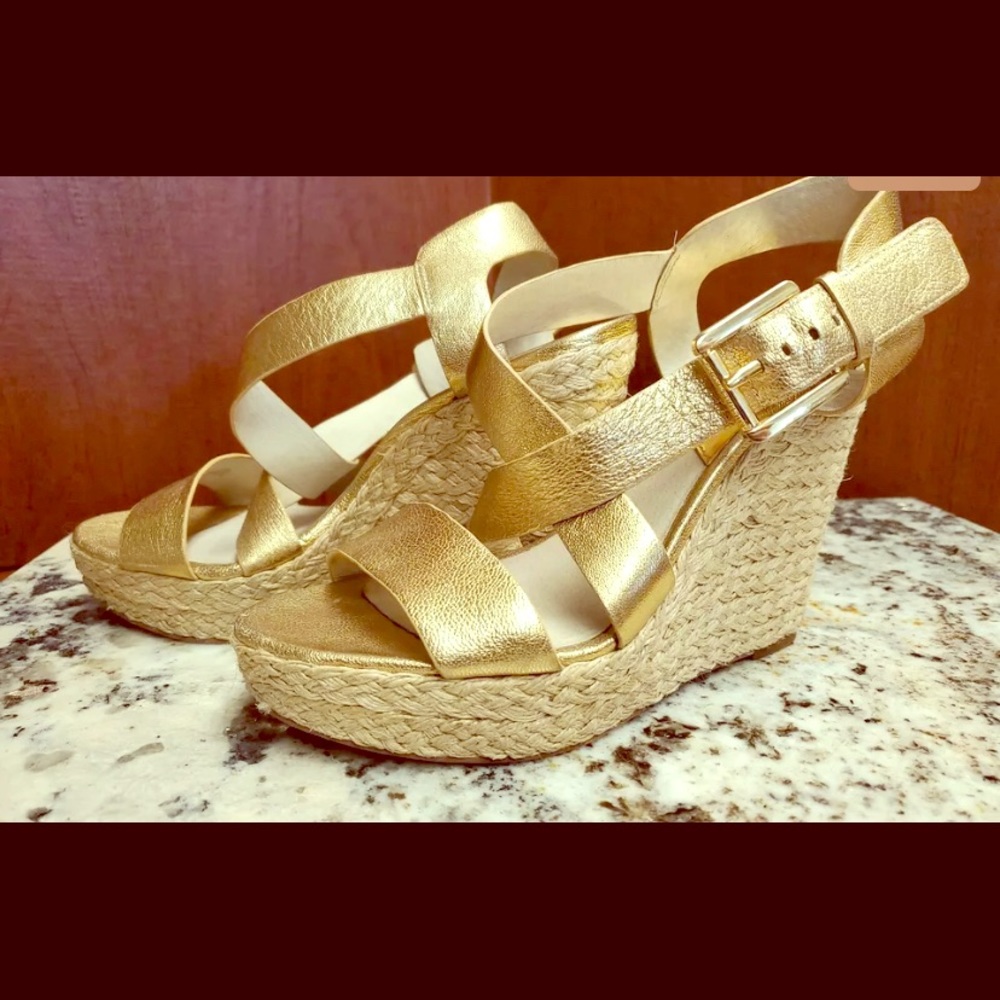 Michael Kors gold wedge heels size 9